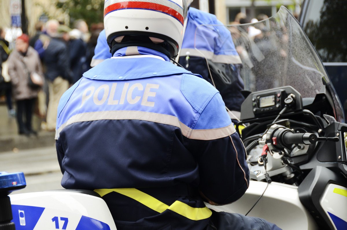 Police moto